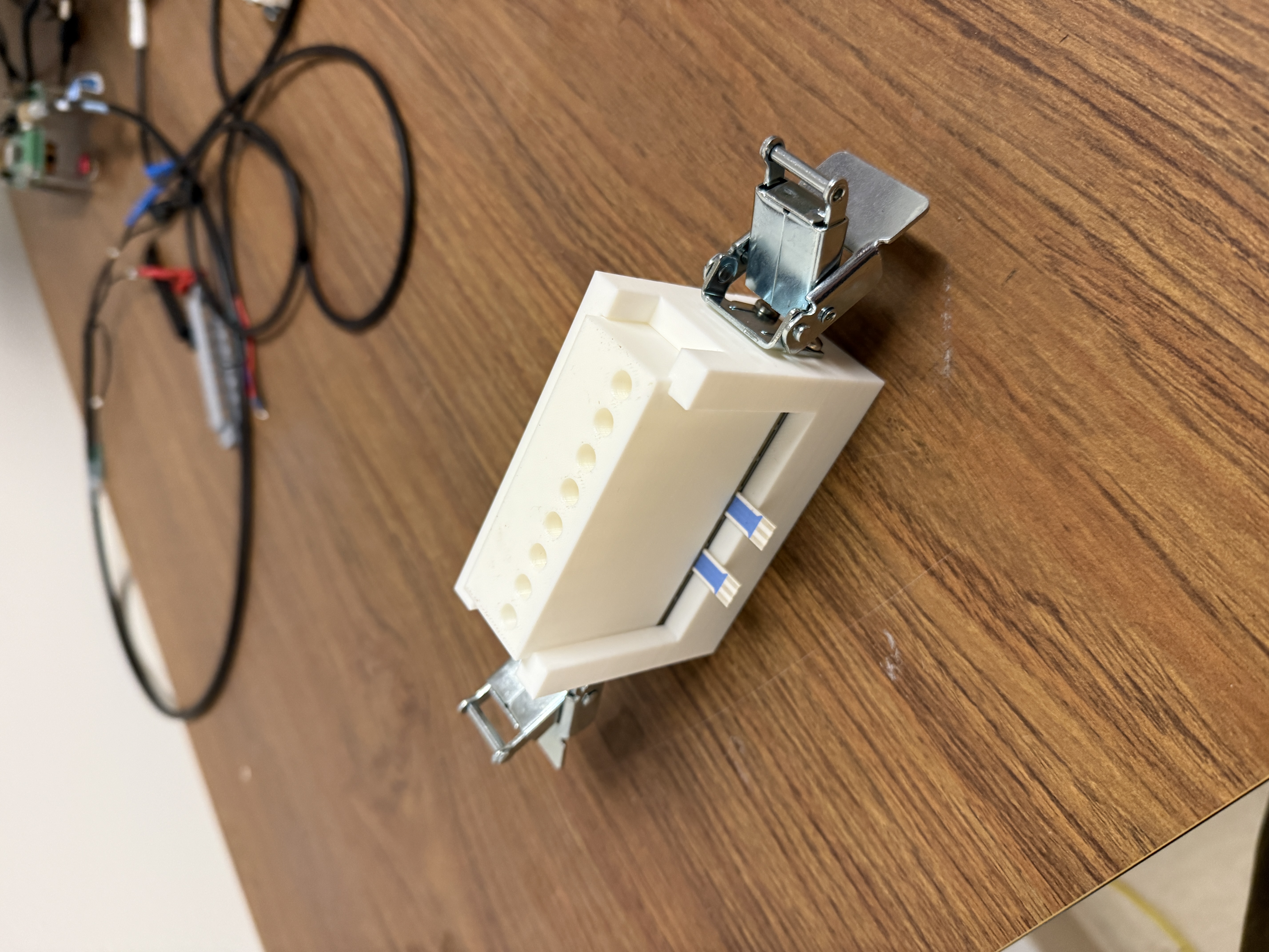 SDU manifold and BVT chip bench setup